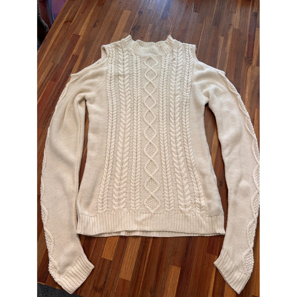 Love Tree Cold Shoulder Sweater Womens M Cream Excellent Cable Knit Mock Neck